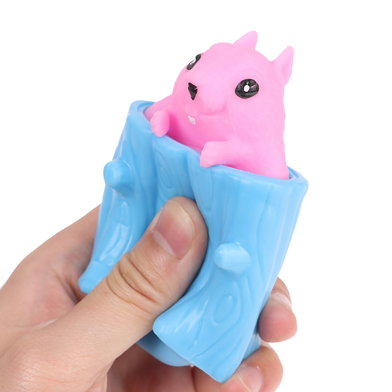 Flying Mouse Cup Squeeze Toy Whole Person Antistress Evil Squirrel ToysB&#039;hw F2