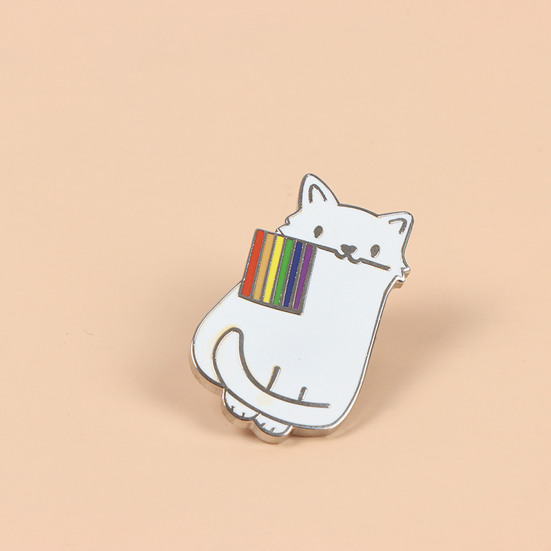 1pc Cat with the LGBT Pride flag Enamel Pin Rainbow Gay Brooch Jewe^qiMDAUOfhgBI