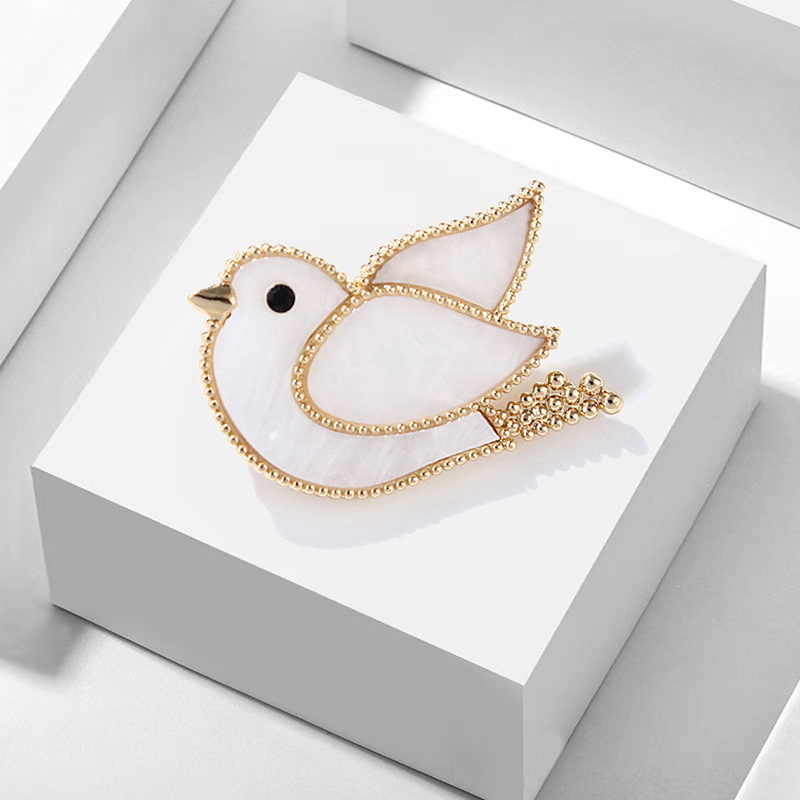 White Enamel Bird Brooch Dove of peace Brooch For Party Banquet