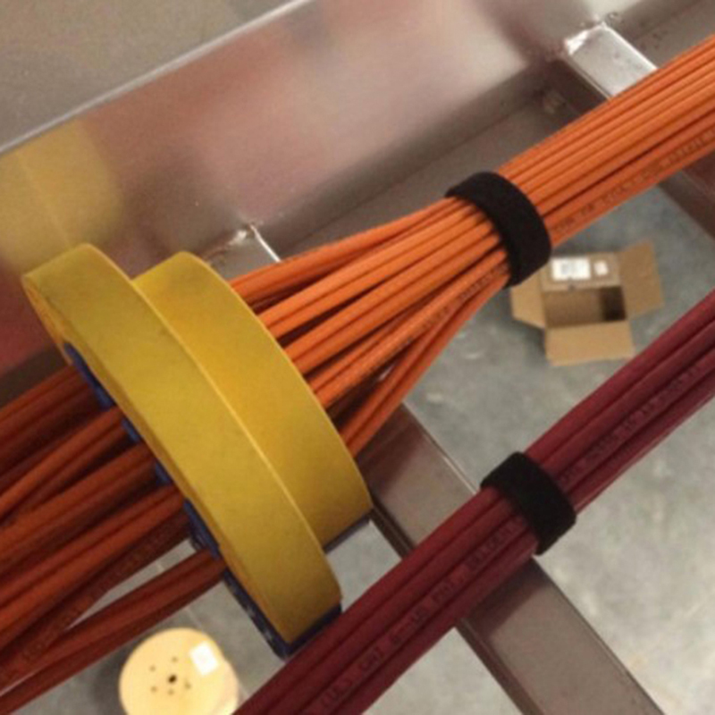 Network Carding Device Cable Comb Fireproof ABS Plastic Cables OrganizKY - Picture 8 of 16