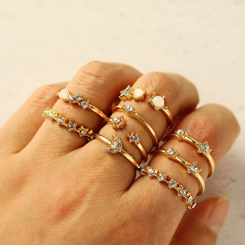 9Pcs Vintage Crystal Star Moon Rings Set Women Boho Finger Ring