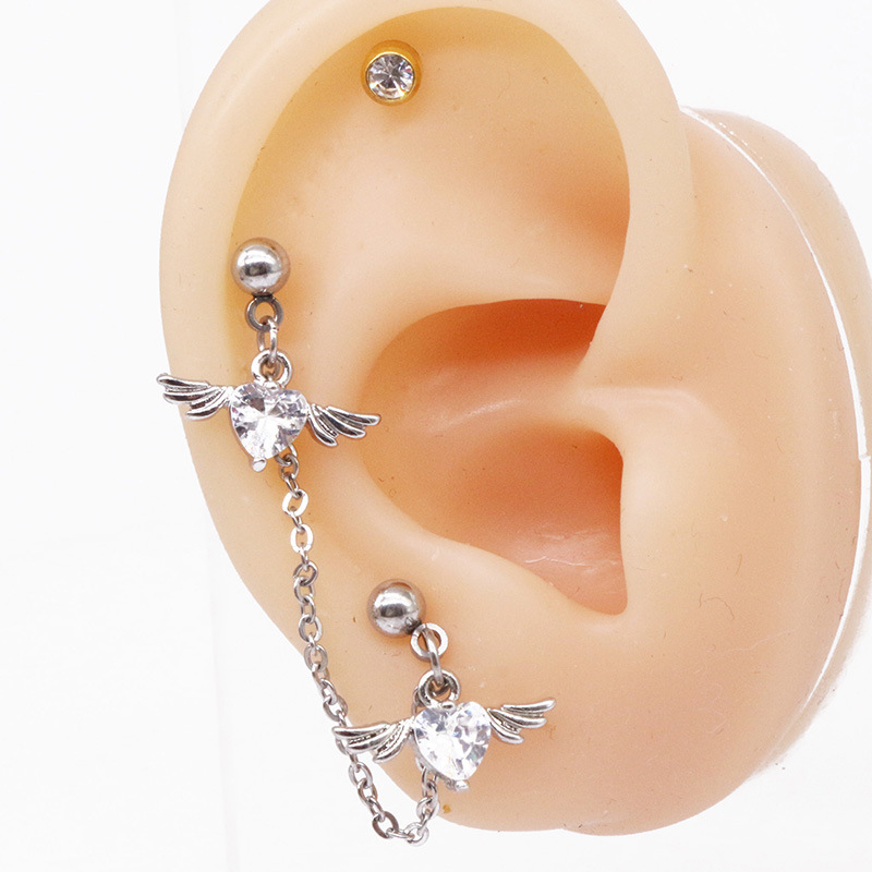Double lobe sales and cartilage piercing